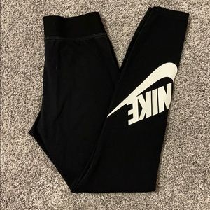 Nike leggings